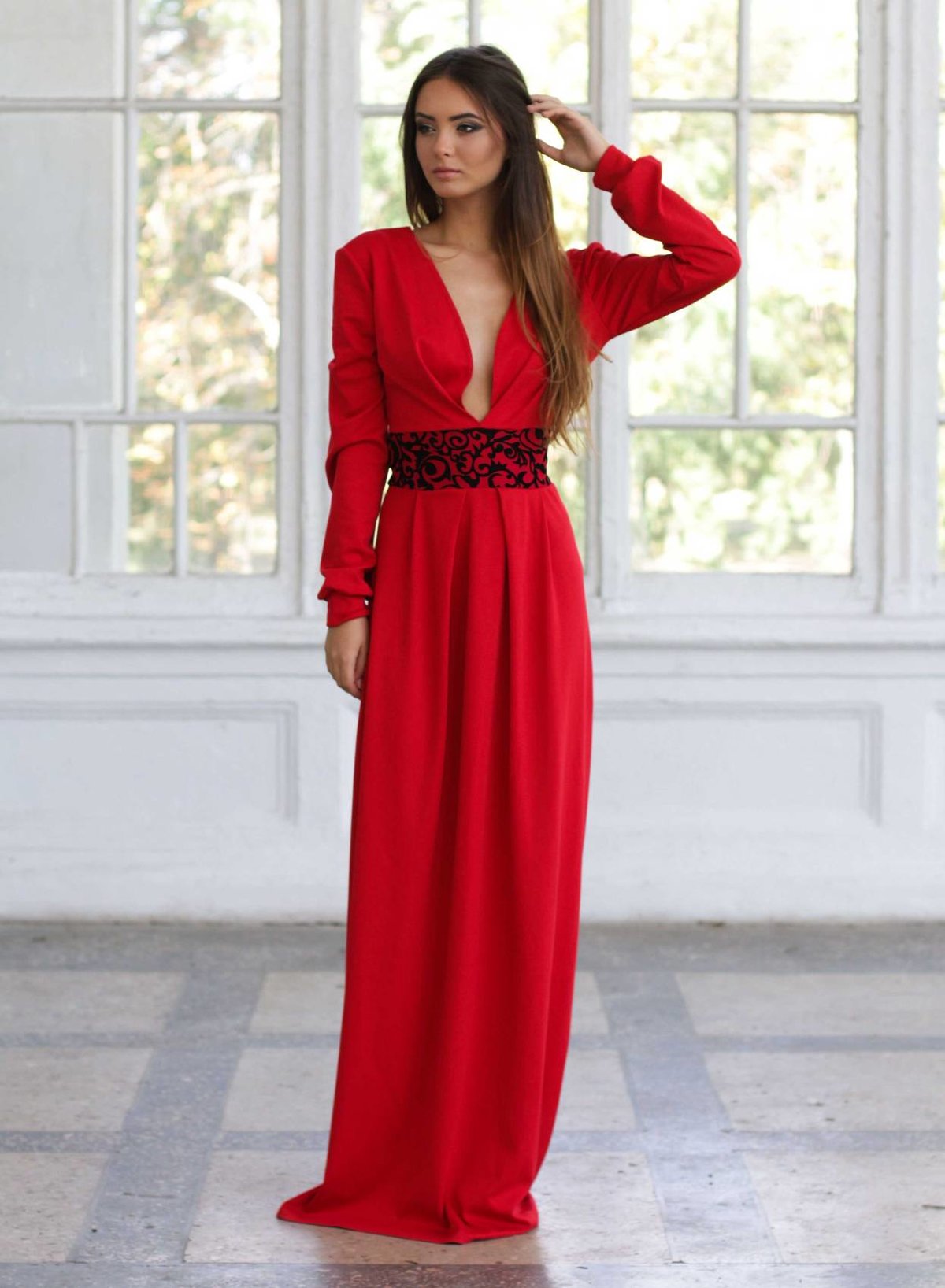 красное платье в пол фото