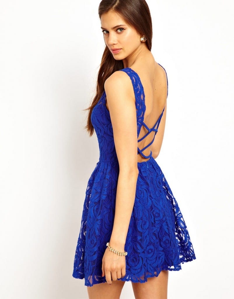 синее платье с открытой спиной фото