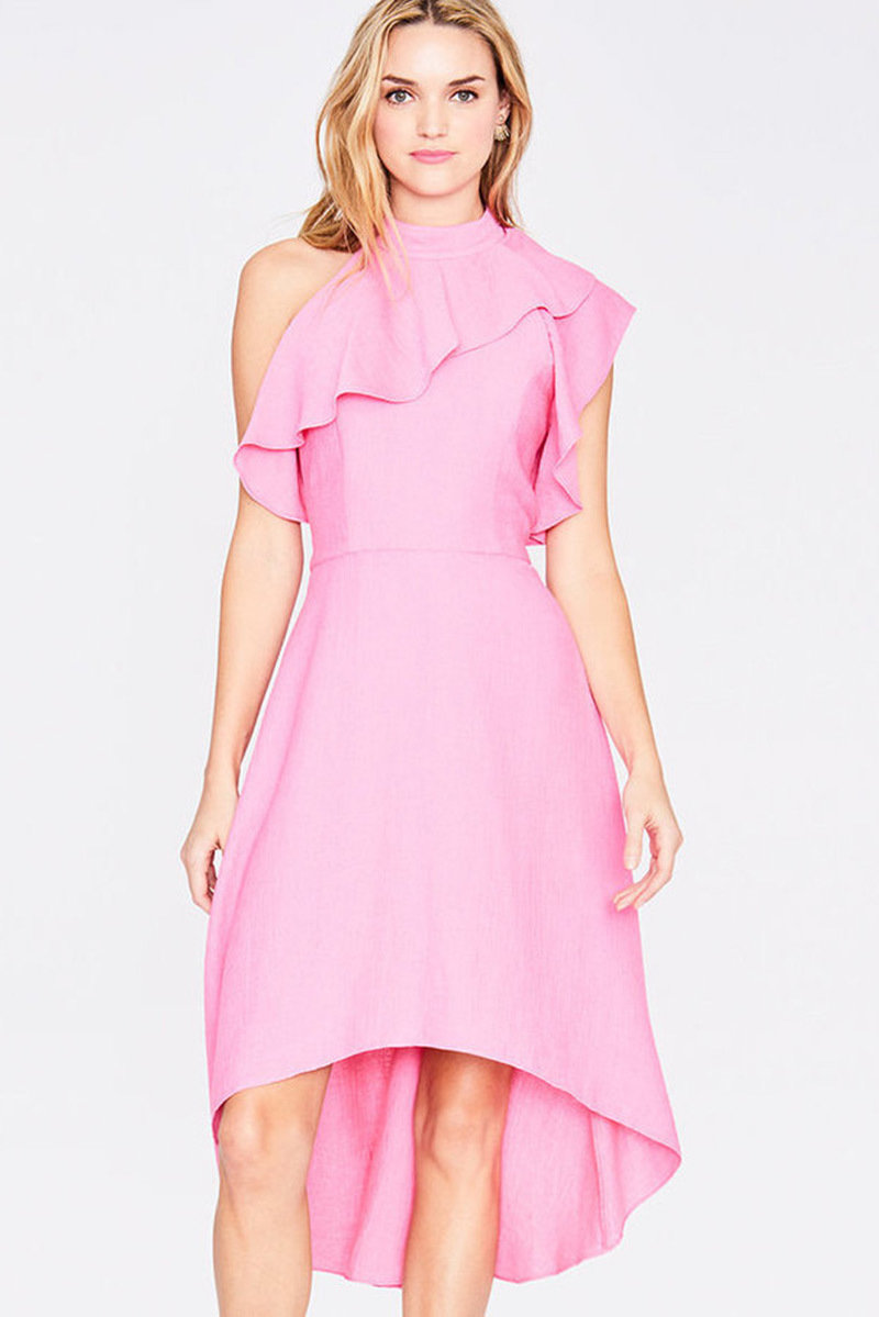 платье с воланами розовое