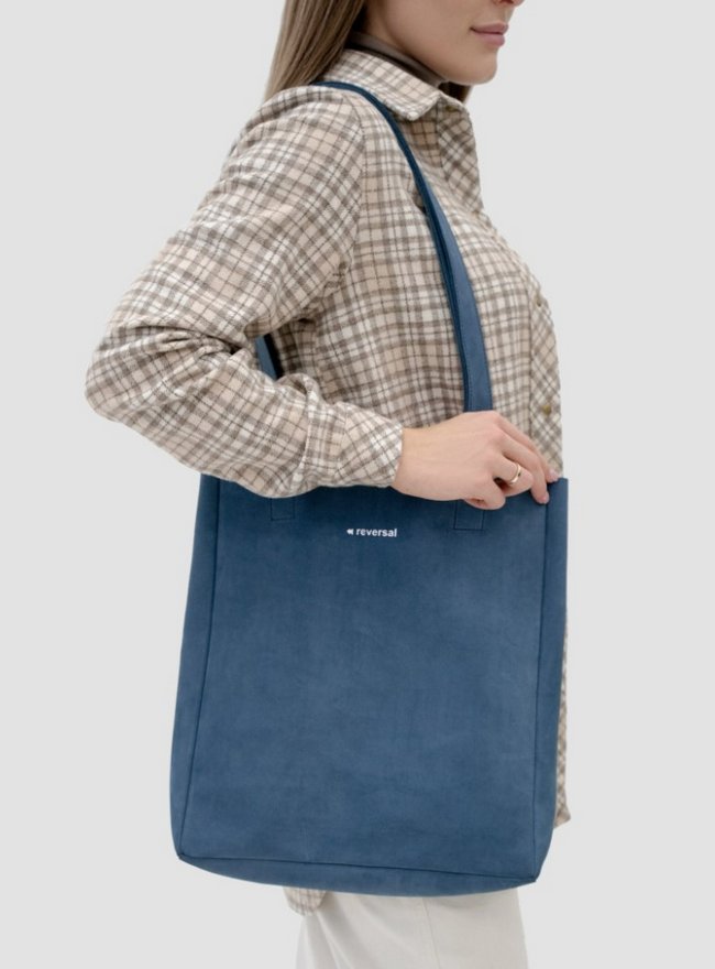 Замшевая сумка-шоппер женский без молнии на длинных ручках станет вашим любимым аксессуаром на каждый день