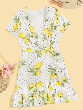 Платье в горошек с лимонным принтом и оборками