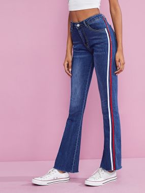 Расклешенные джинсы с контрастным бокам