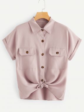 Однобортная блуза с двумя кармана
