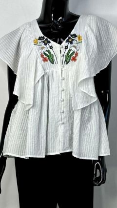 Блуза  CF, повседневный стиль, полуприлегающий силуэт, короткий рукав, без карманов, трикотажная, баска, размер 44, белый
