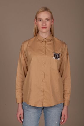 Рубашка ABOUT J с черным котом карамельного цвета (40-44)
