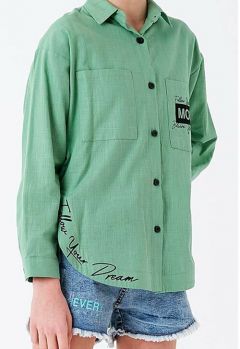 Школьная рубашка , свободный силуэт, на пуговицах, длинный рукав, карманы, манжеты, размер 152, зеленый