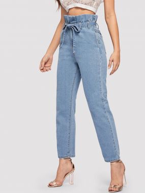 Модные джинсы с поясом и карманом