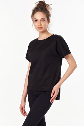 Черная незаменимая базовая блуза футболка