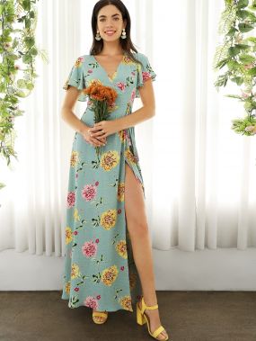 Платье с V-образным вырезом и цветочным принтом