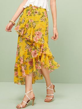 Асимметричная юбка с многослойными оборками и цветочным принтом