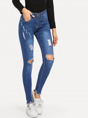 Рваные облегающие джинсы с необработанным краем