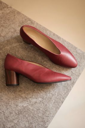 Туфли VAGABOND «Eve» тёмно-красного цвета (38)