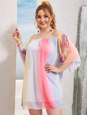Разноцветное платье размера плюс с открытыми плечами
