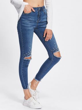 Модные джинсы с разрезами и бусинами