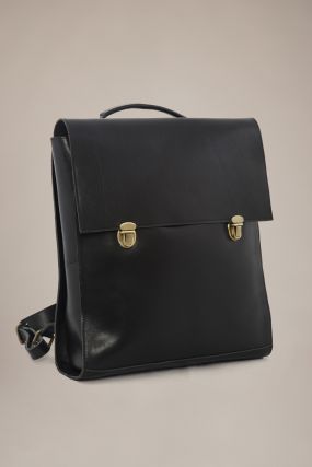 Рюкзак Черешня квадратной формы из плотной кожи черный (One Size)